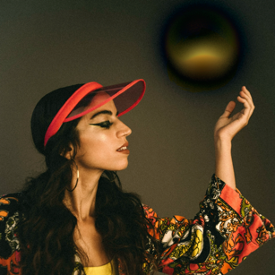 Snowk、最新曲「Under The Moon」MV公開 J.LAMOTTA すずめがダンスを