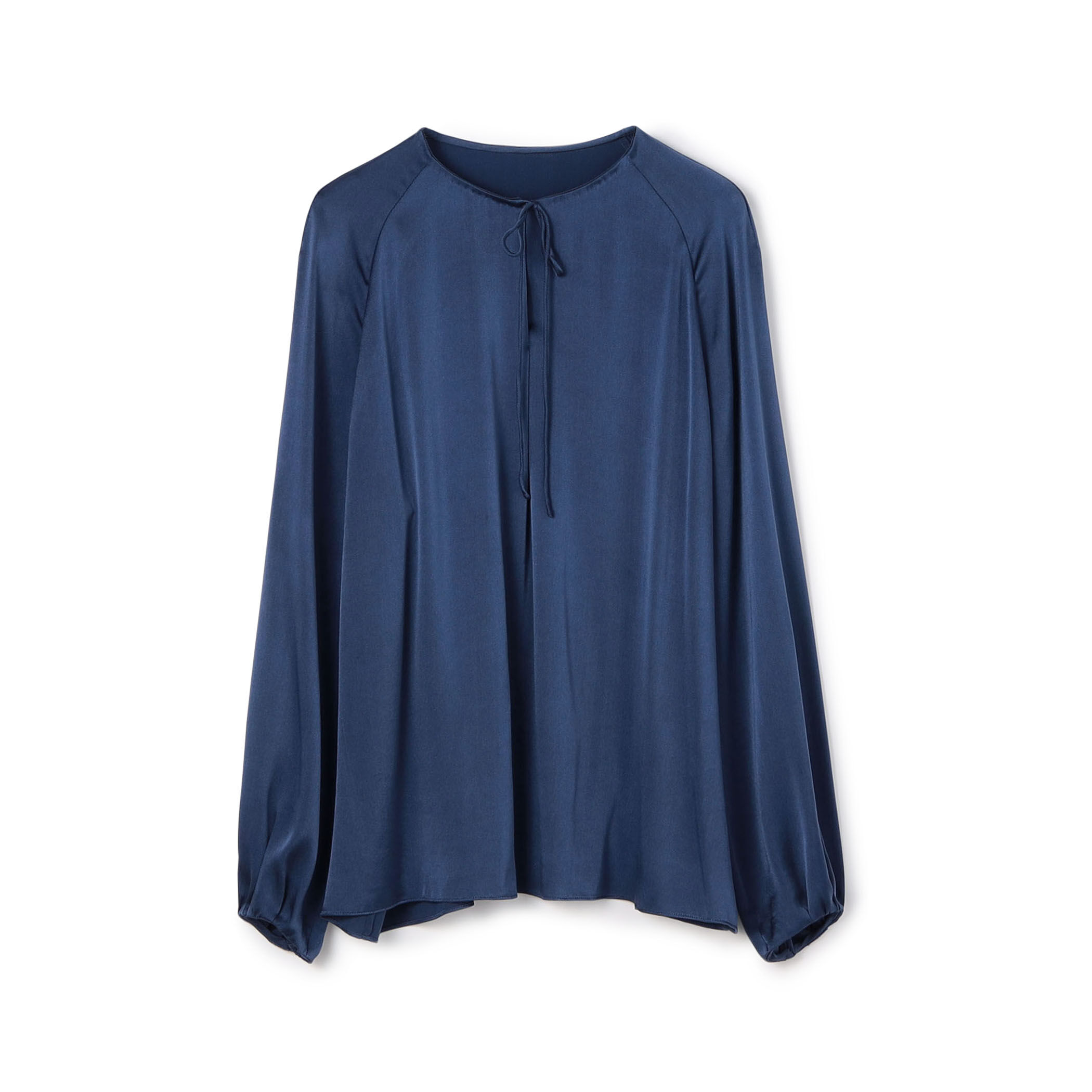 ウォッシャブルサテン ループラグランブラウス｜トゥモローランド 公式通販