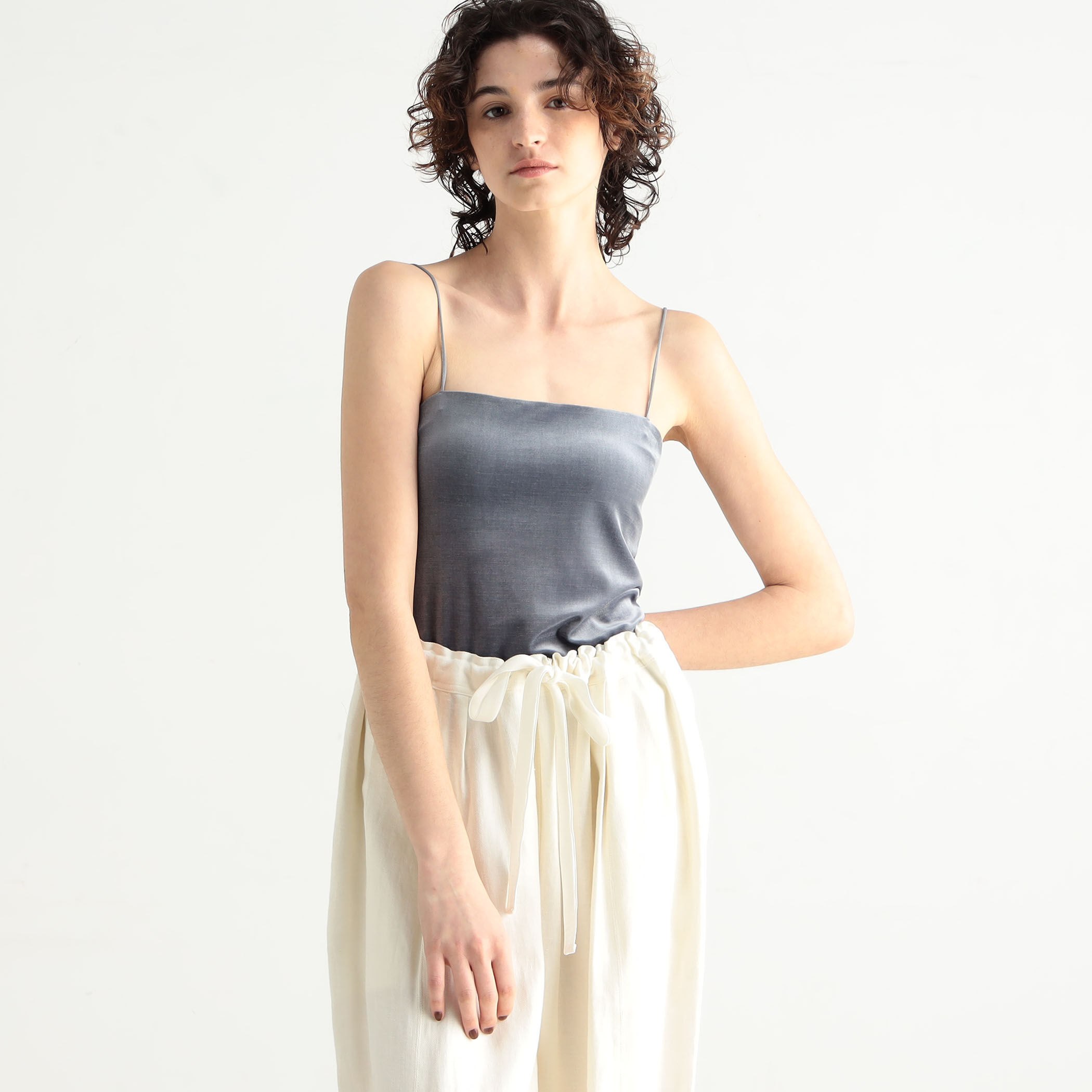 inner piece ベロアジャージー カップインキャミソール