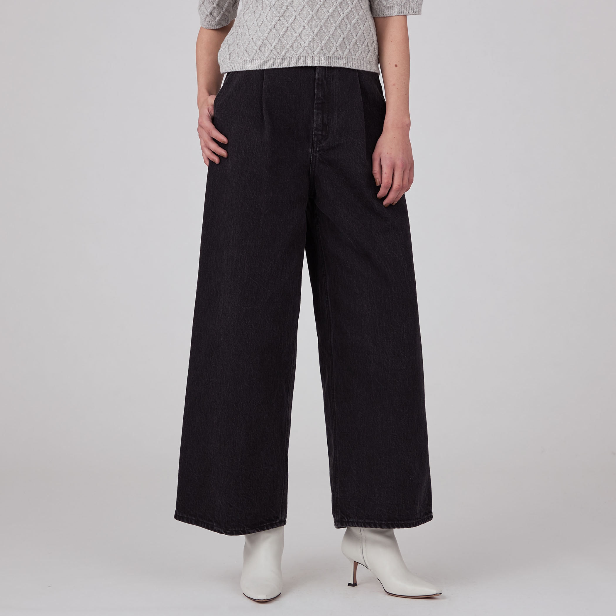 コットンデニム タックワイドパンツ｜トゥモローランド 公式通販