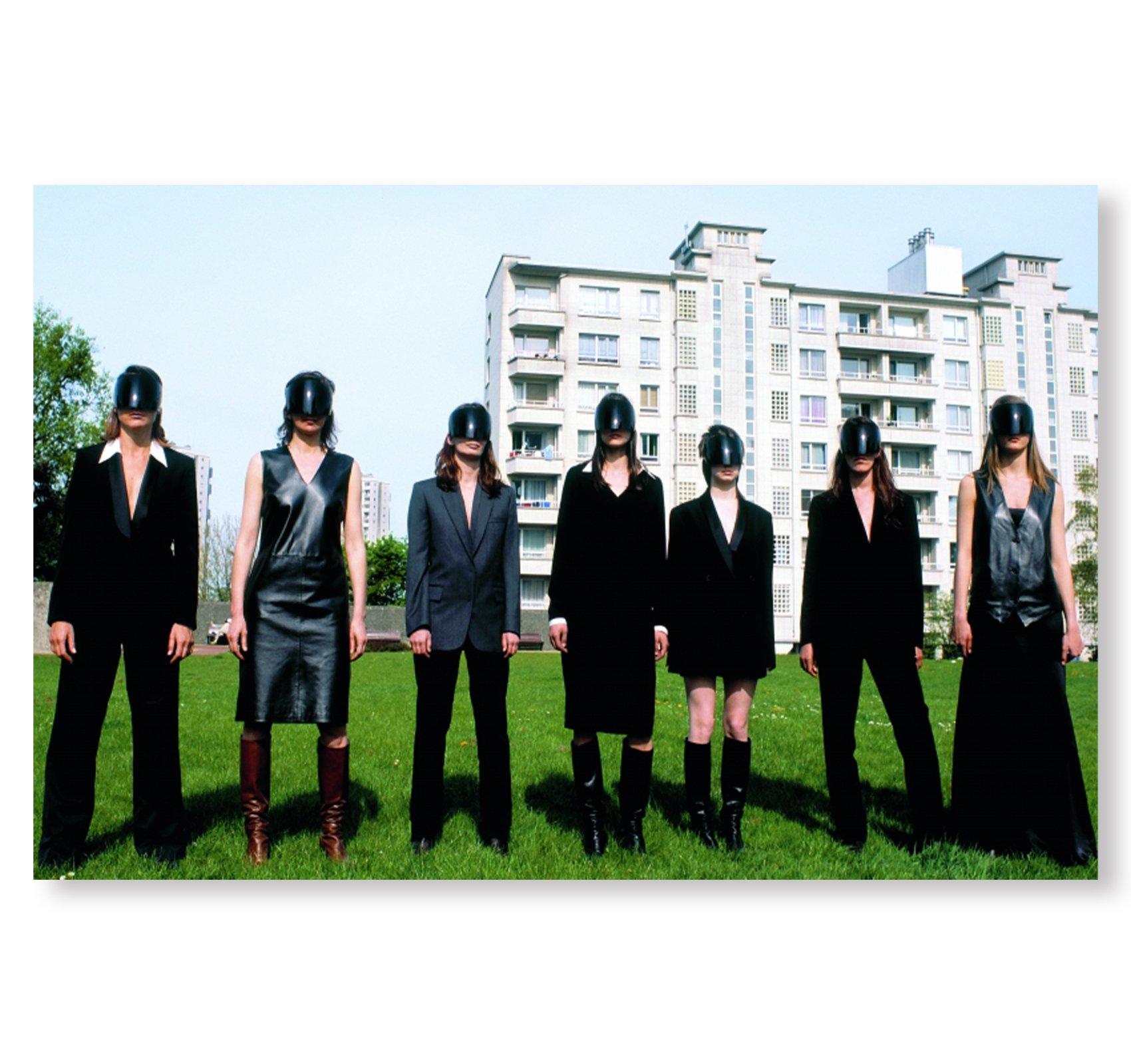 A MAGAZINE CURATED BY MAISON MARTIN MARGIELA マルジェラ A MAGAZINE