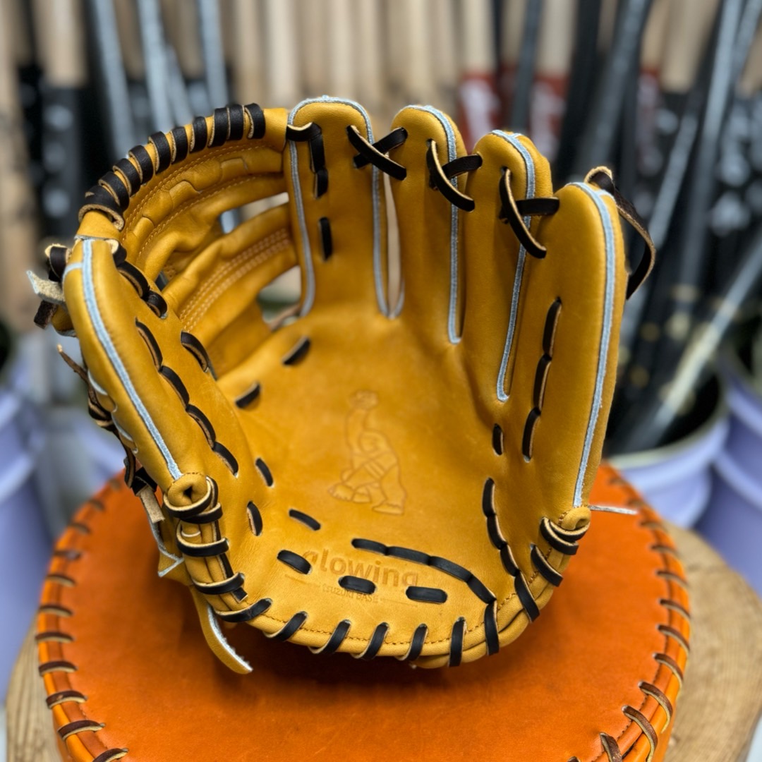 glowing オンラインショップ / 内野用グラブ