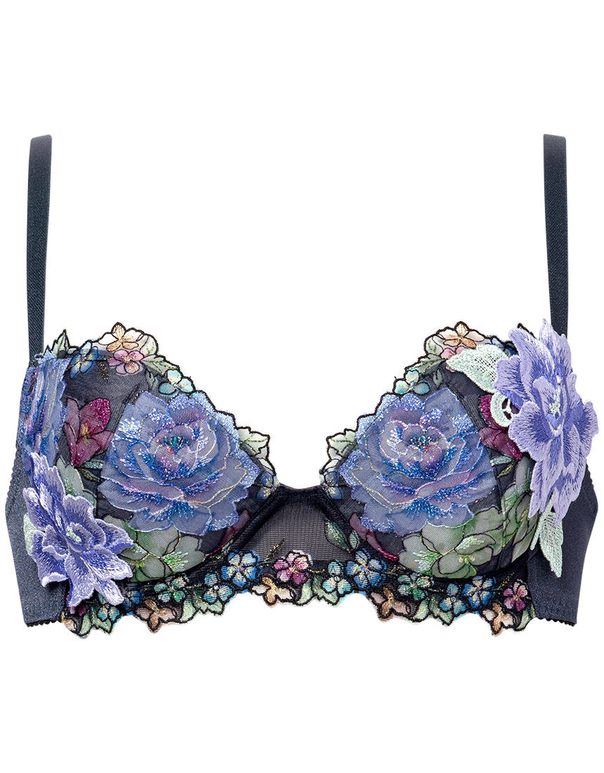 サルート B〜Iカップ：きれいな谷間をつくる 【プッシュアップタイプ