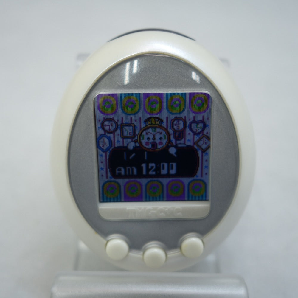 たまごっち プラス カラー ホワイト BANDAI バンダイ おもちゃ・玩具