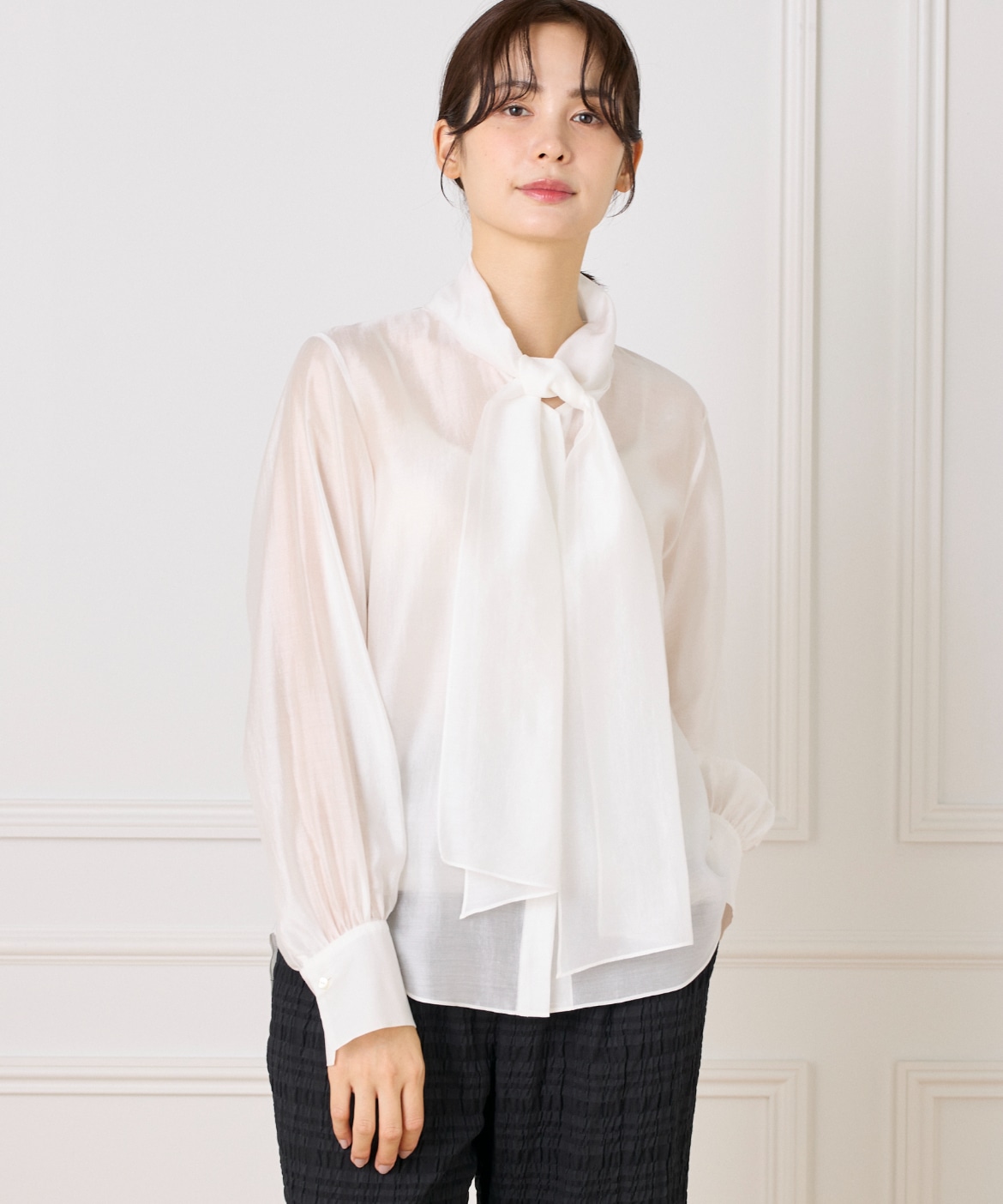 コラボSTORY》2WAY シアーボウタイブラウス【STORY9月号掲載】｜DAY by