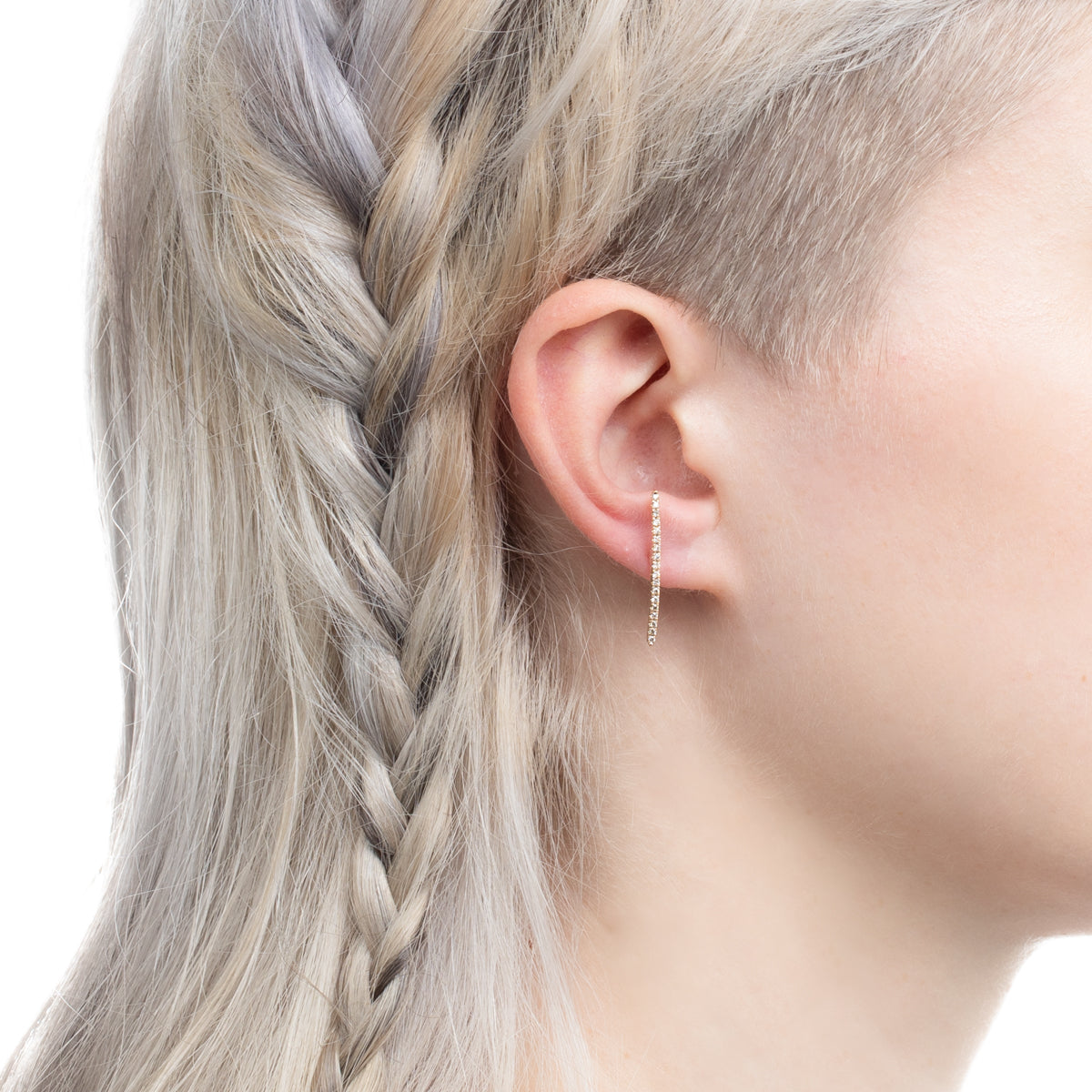 GOSSAMER ロングバー ダイヤモンド ピアス