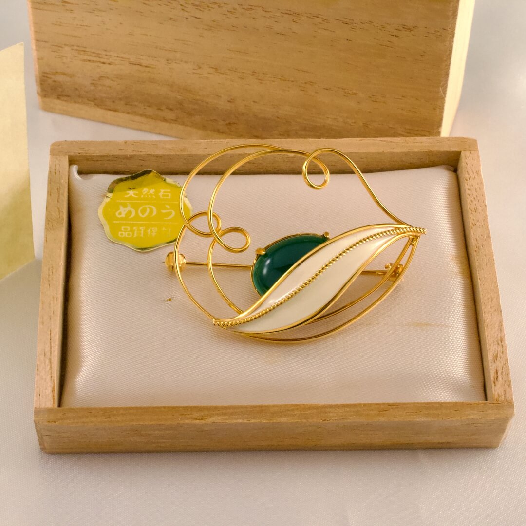 ブローチ 福井県特産 若狭めのう細工 未使用品 - いずみ洋行のストア