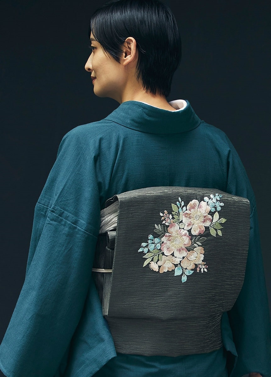 西陣刺繍九寸名古屋帯 ラナンキュラス（ご予約受注品） | 帯 | やまと