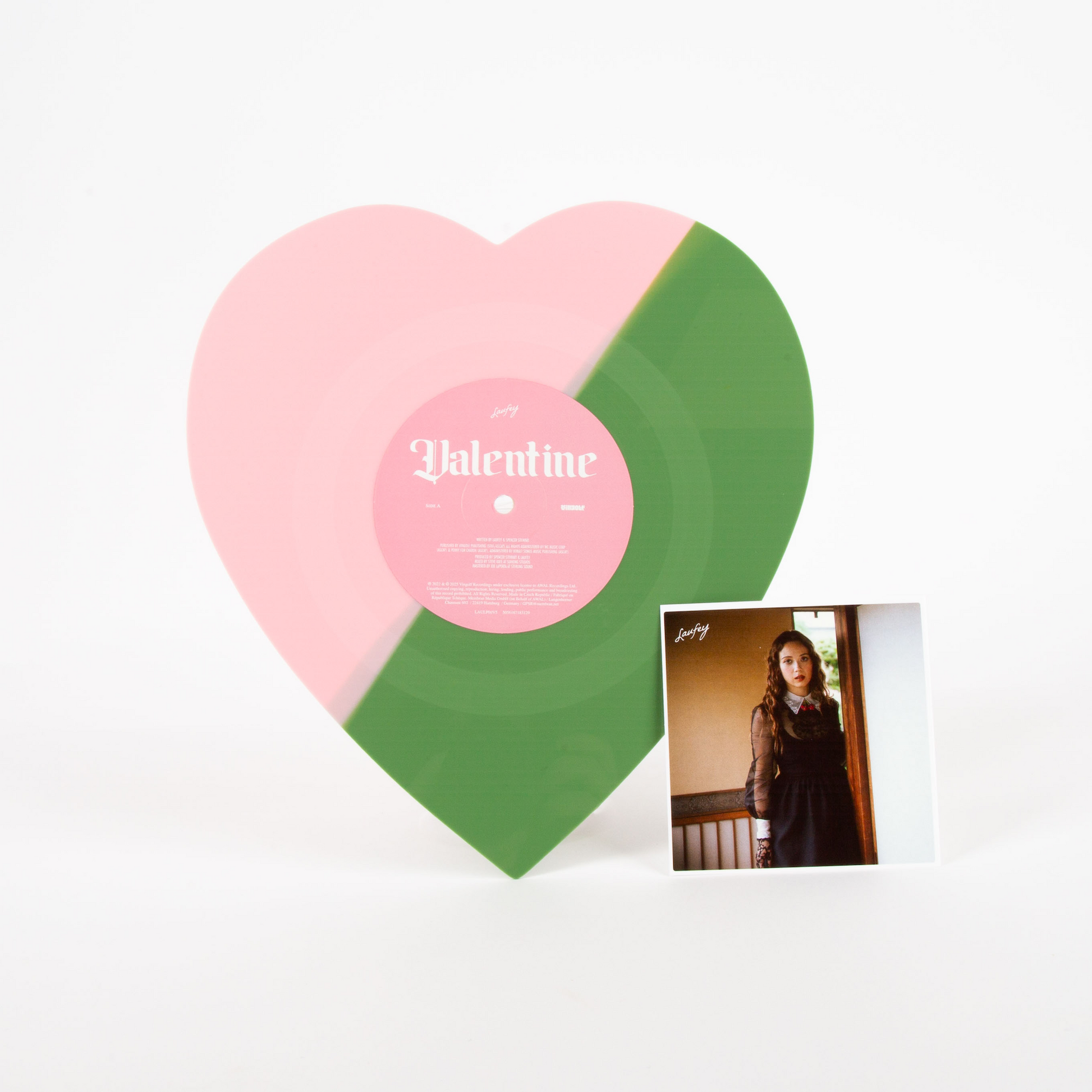 Strawberry Matcha Heart-Shaped Vinyl Laufey – Laufey Merch