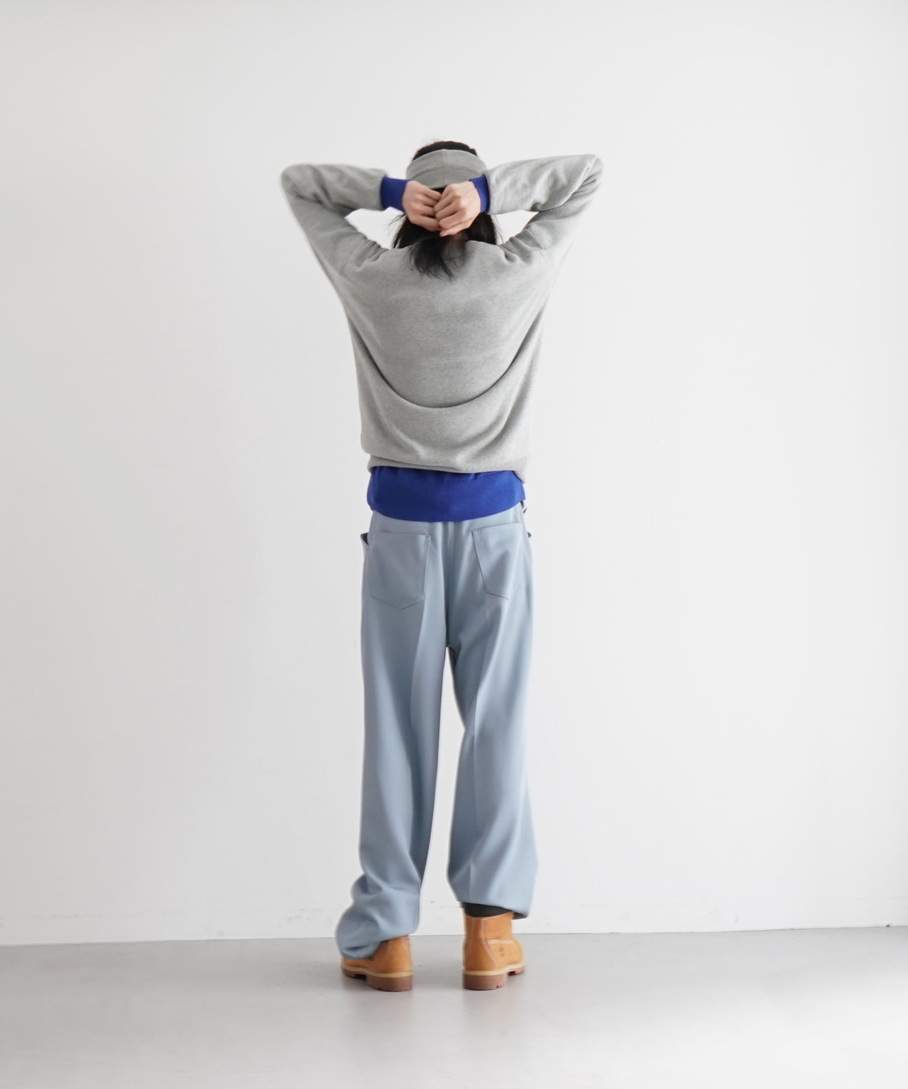 KAIKO【カイコー】v neck sweater 