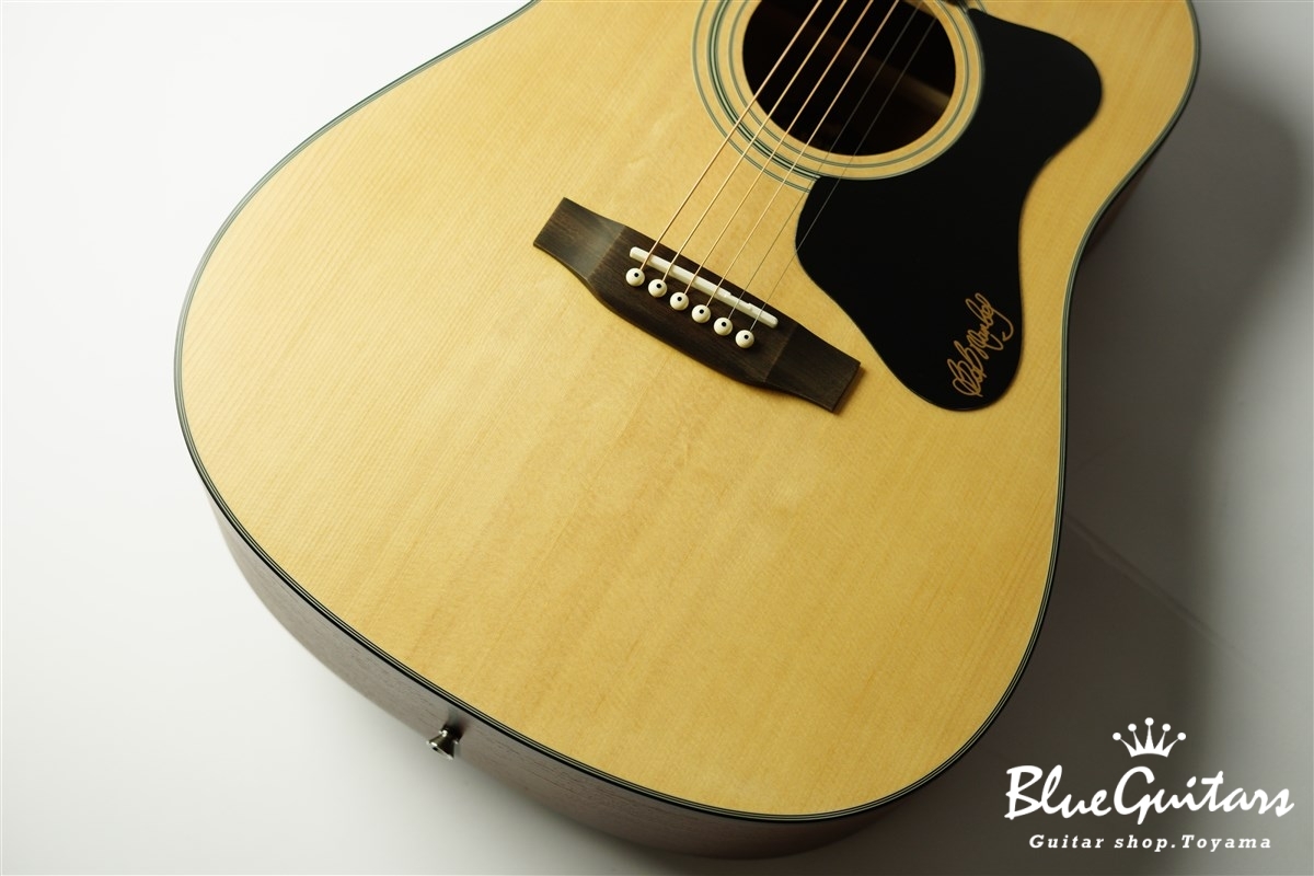 GUILD A-20 Bob Marley | Blue Guitars Online Store