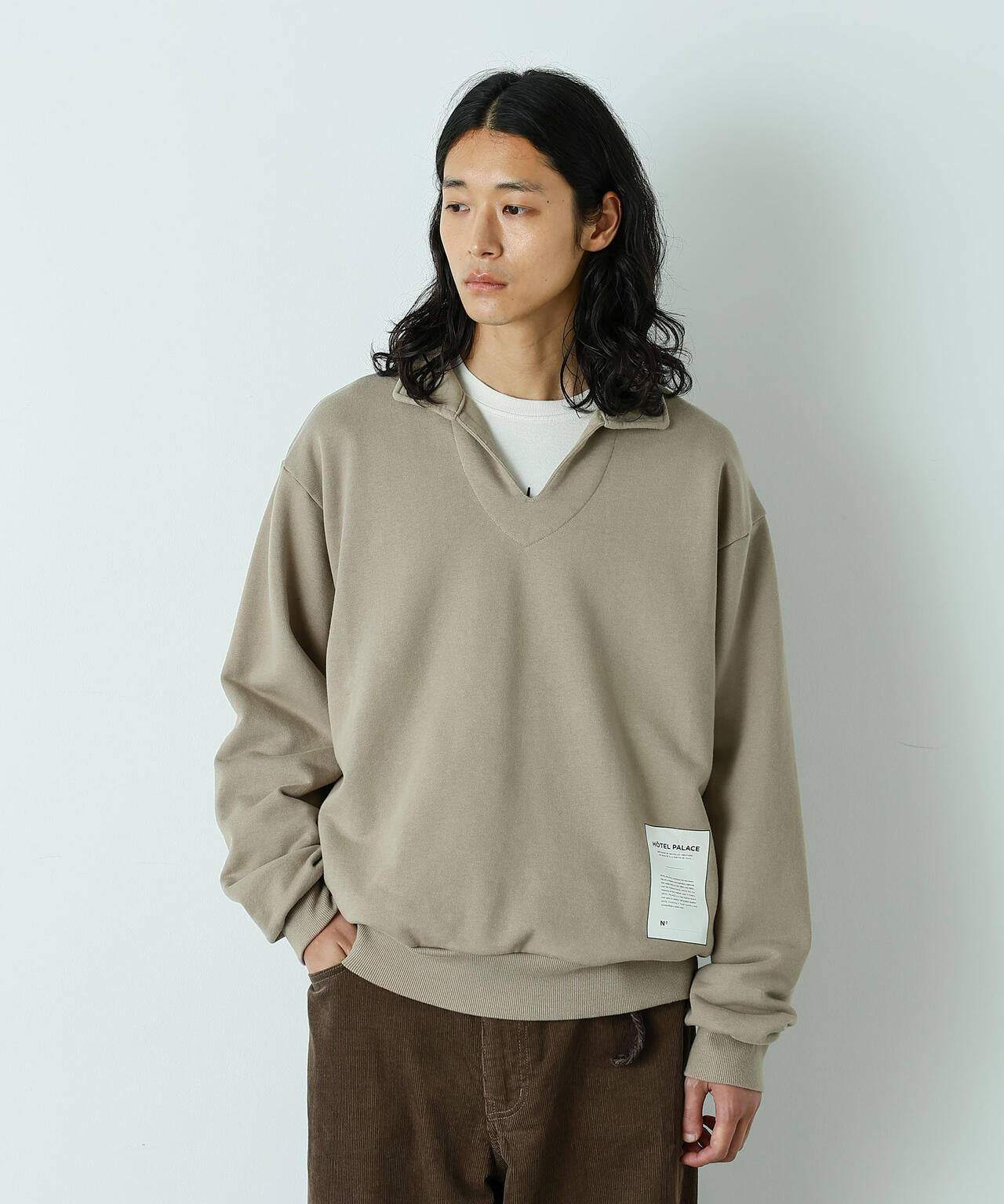 HOTEL PALACE｣ スキッパーロゴスウェット