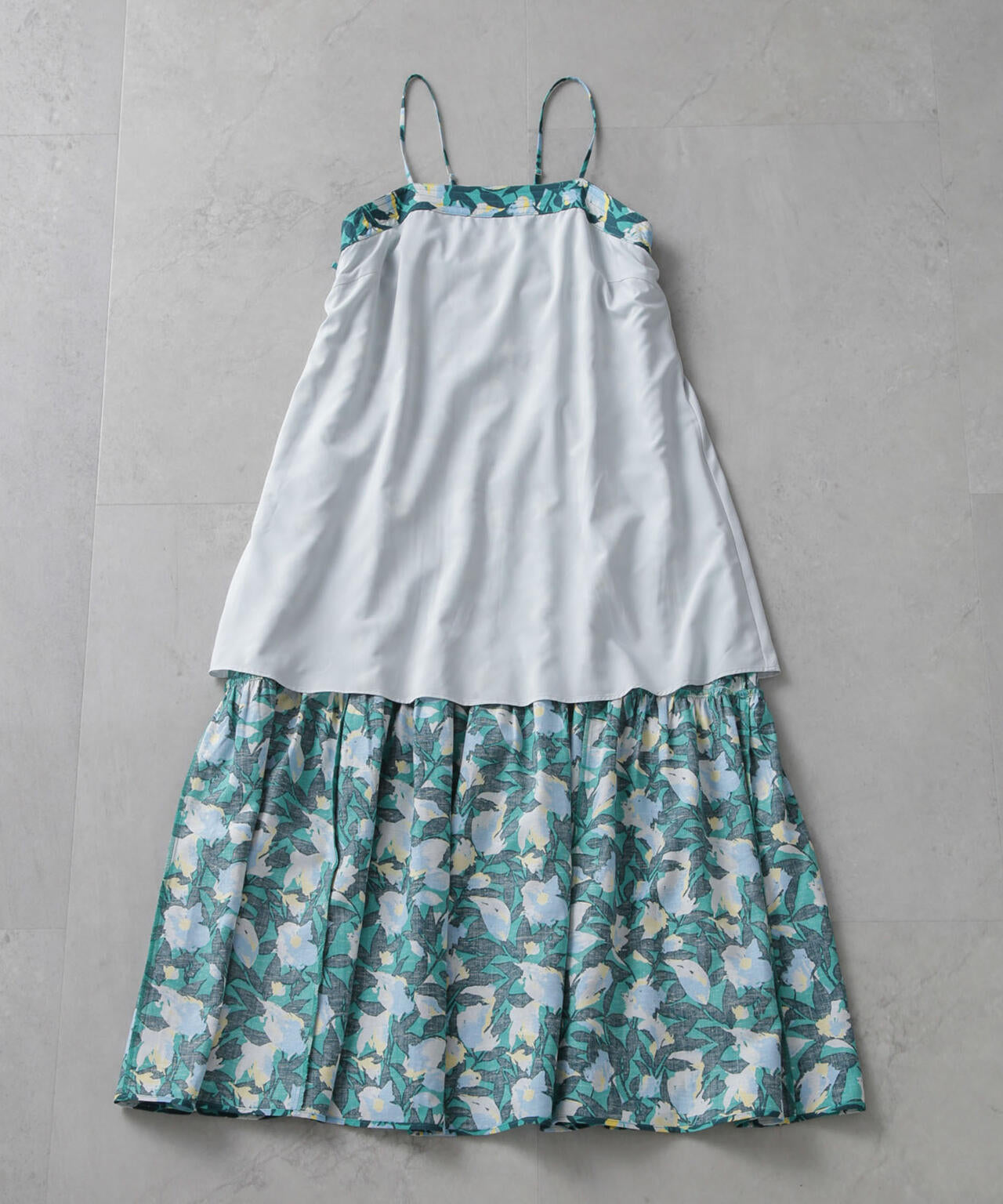 ボタニカル プリント キャミ ワンピース