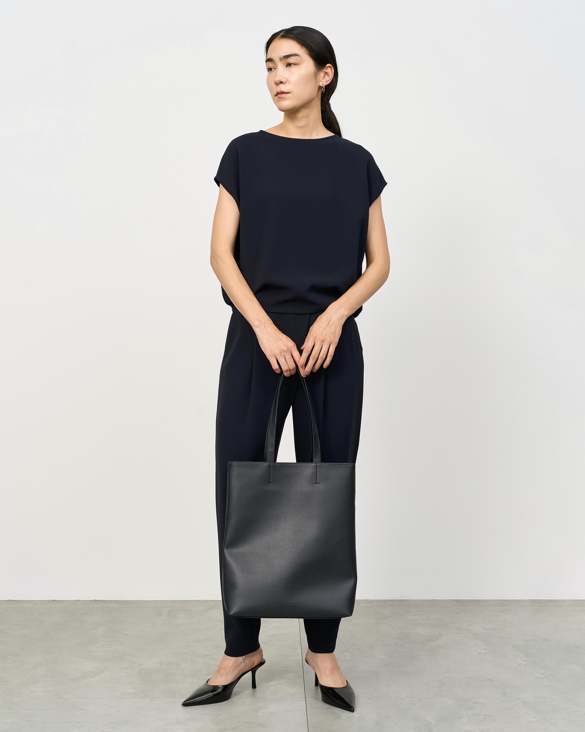 ヴィーガンレザレットマチ付きトートバッグ - SOÉJU online store