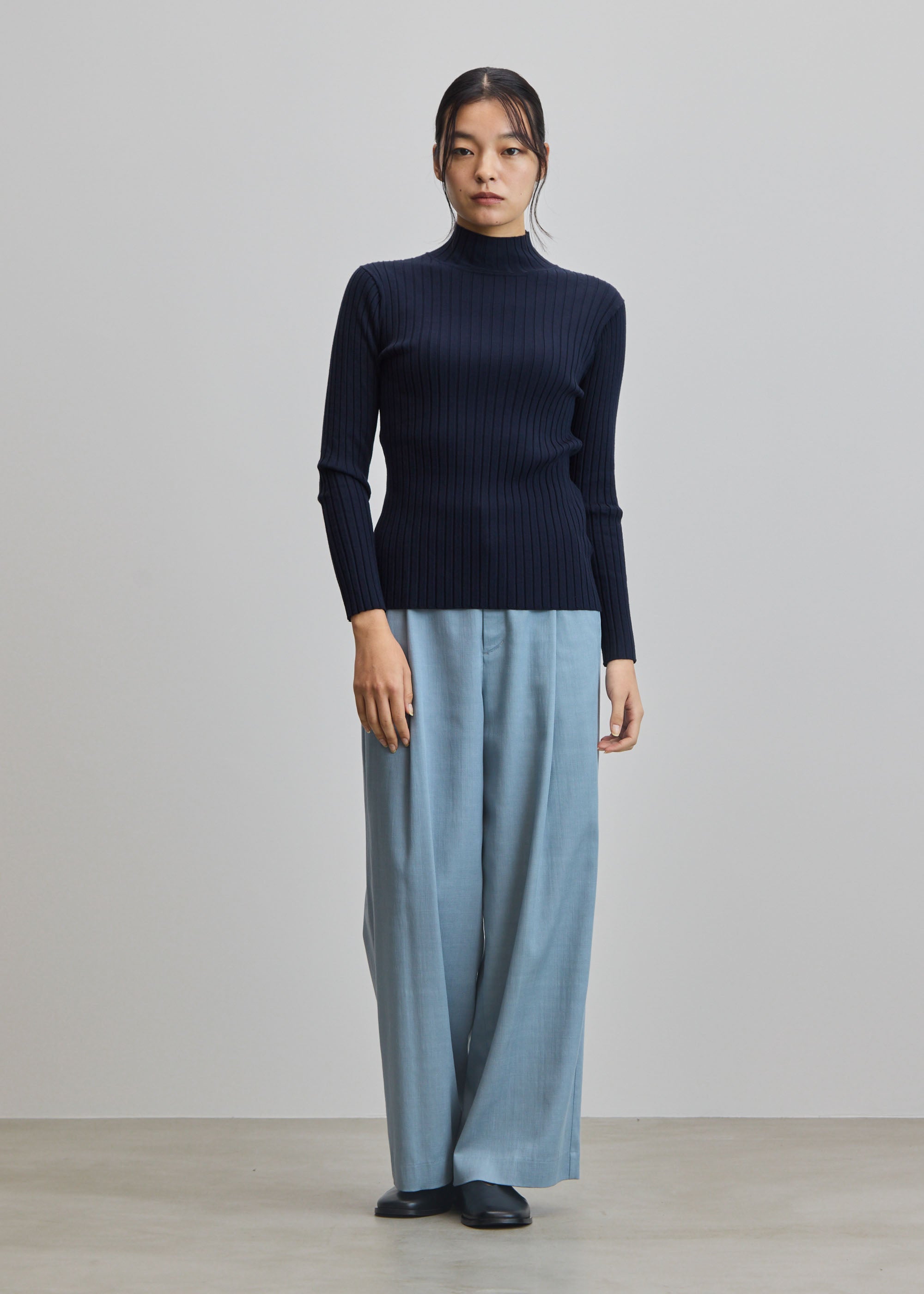 ワイドリブタートルネックニット - SOÉJU online store｜上質な大人の