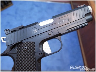 最新鋭1911「WA【SAI】1911 コマンダーレングス／黒染」絶賛発売中