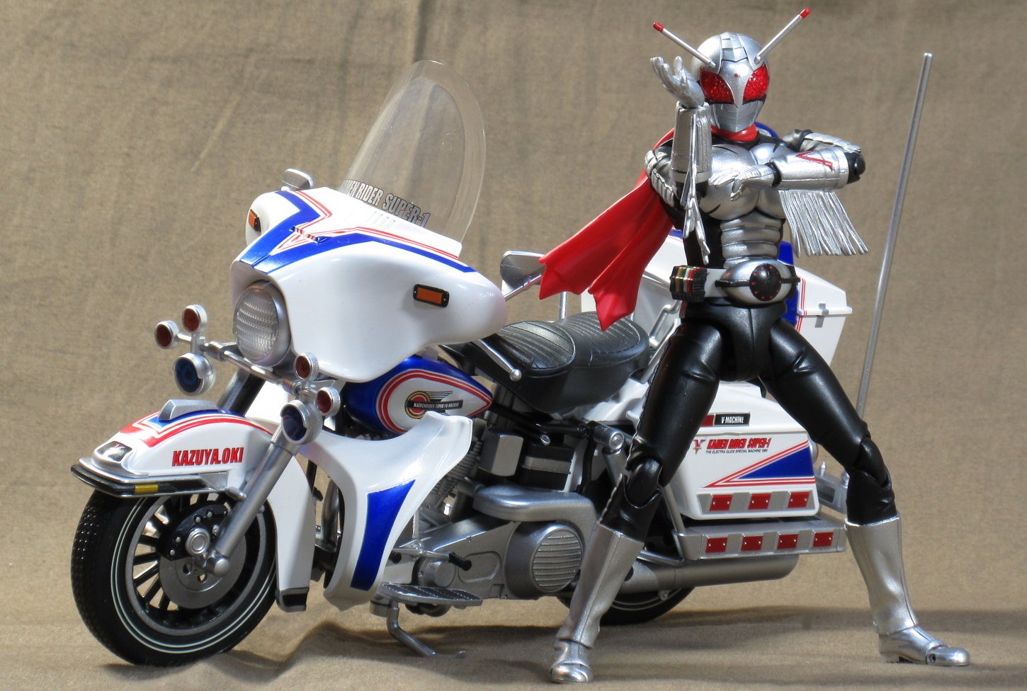 S.H.Figuarts仮面ライダースーパー1／Vマシーン | といず・くろすおー