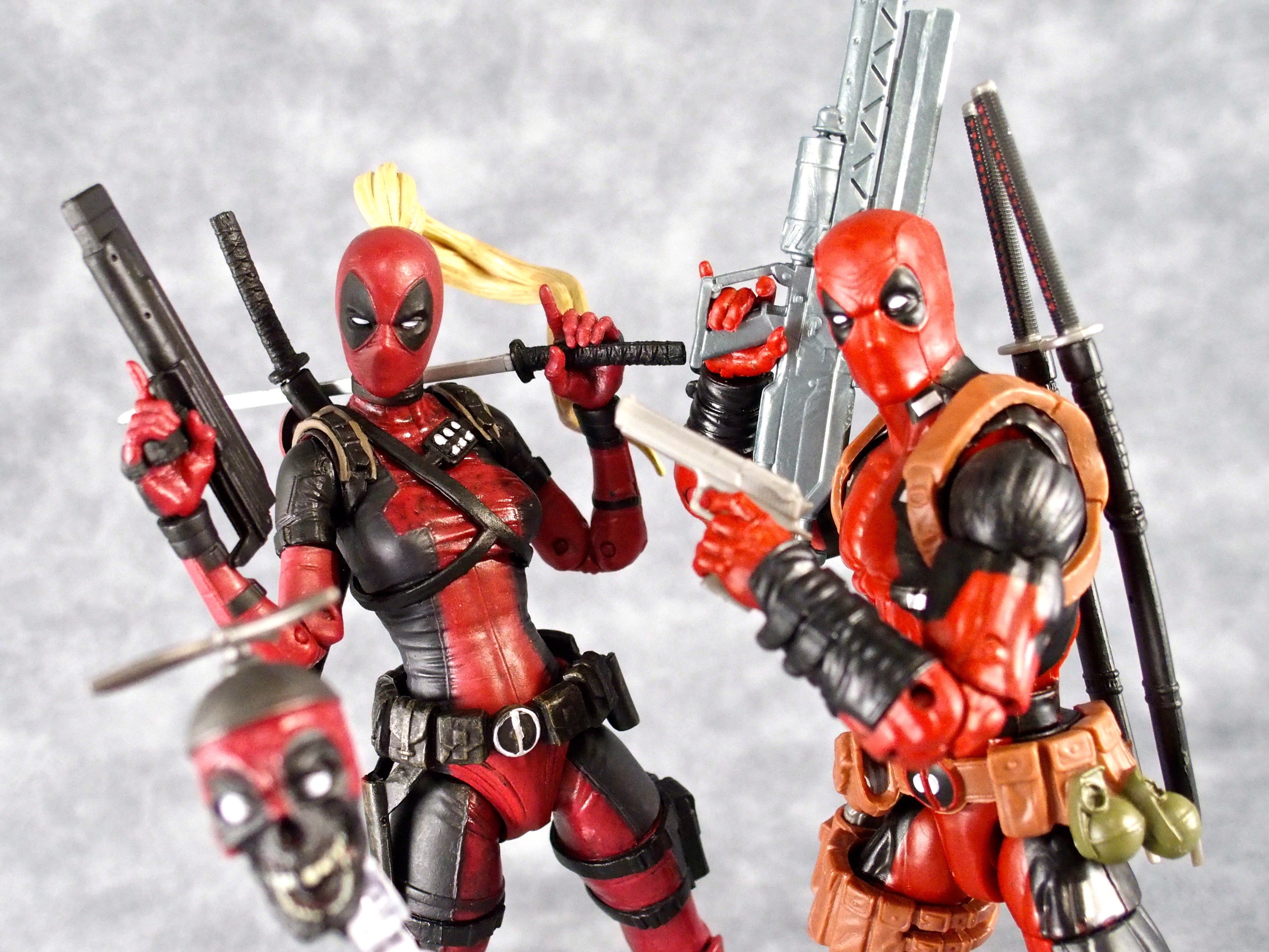 マーベルセレクト レディデッドプール | デッTOYプール