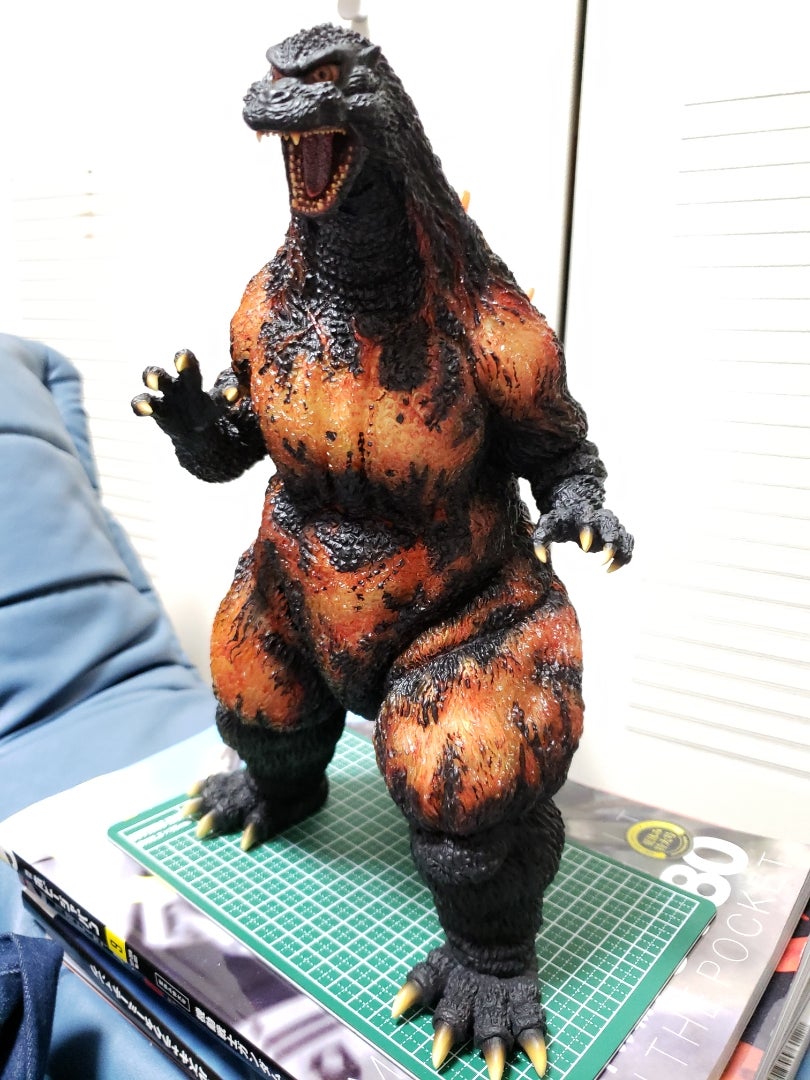 東宝30cmシリーズ 酒井ゆうじコレクション ゴジラ1995香港上陸 限定版