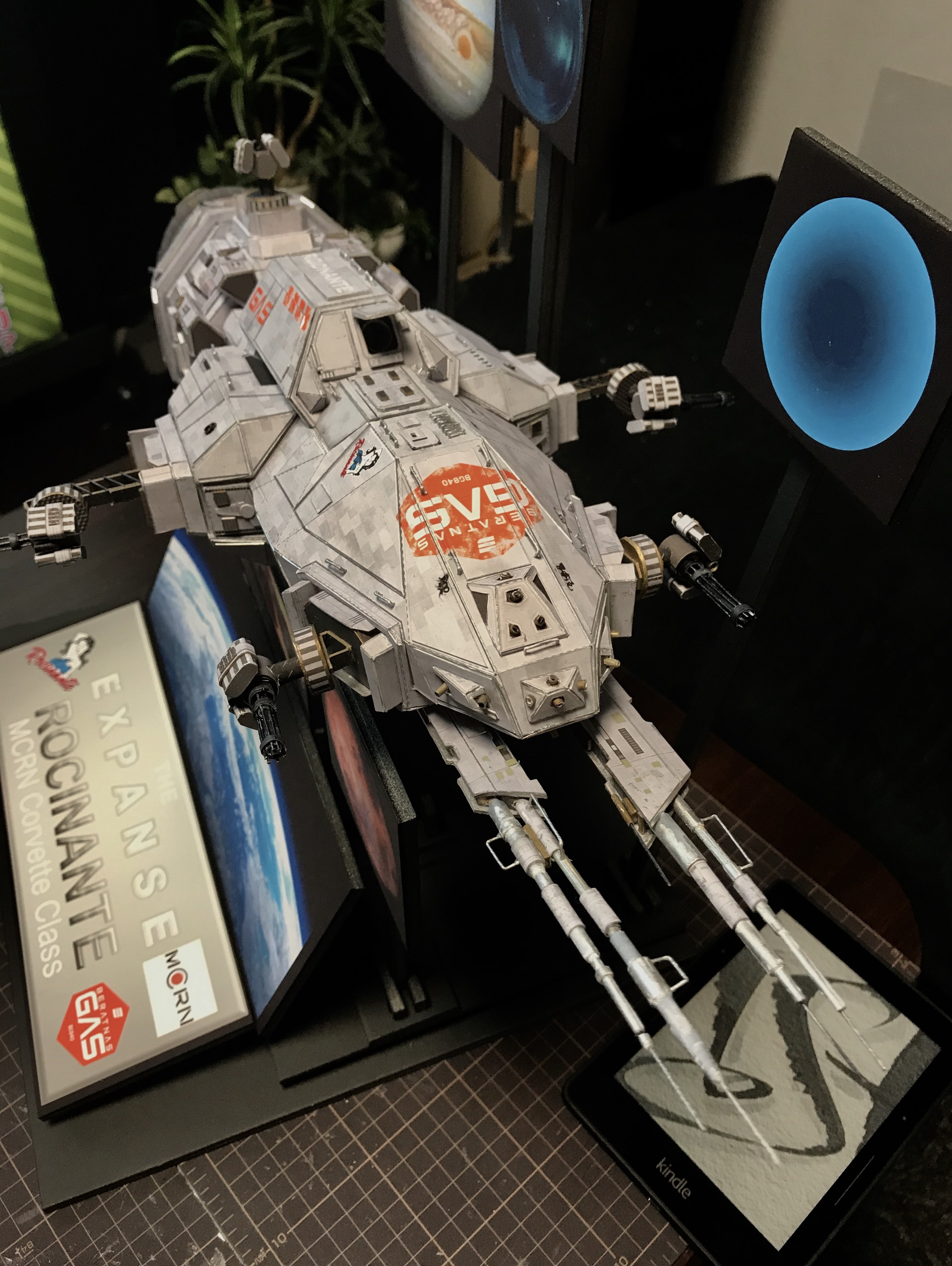 ザ エクスパンスのロシナンテ号 | aboaboのペーパークラフト奮闘記