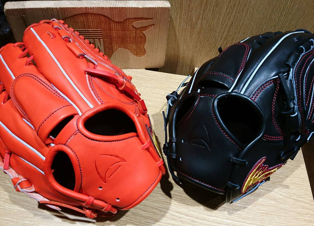 山本由伸投手も使用する【アイピーセレクト】アルモニーア投手用グラブ
