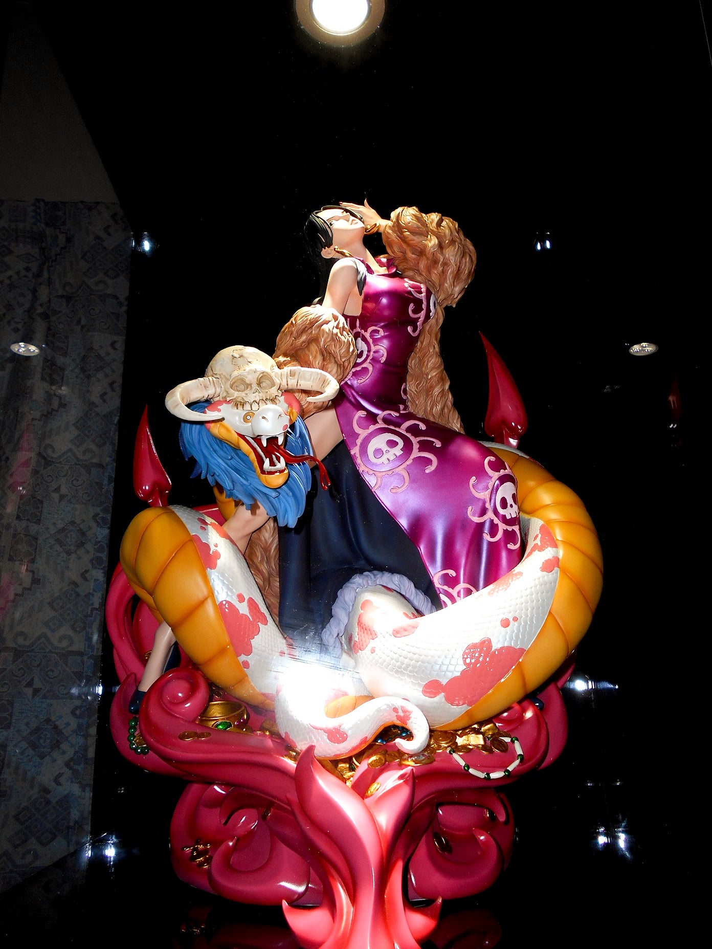 ケース製作事例「ワンピース ログコレクション 大型スタチューシリース