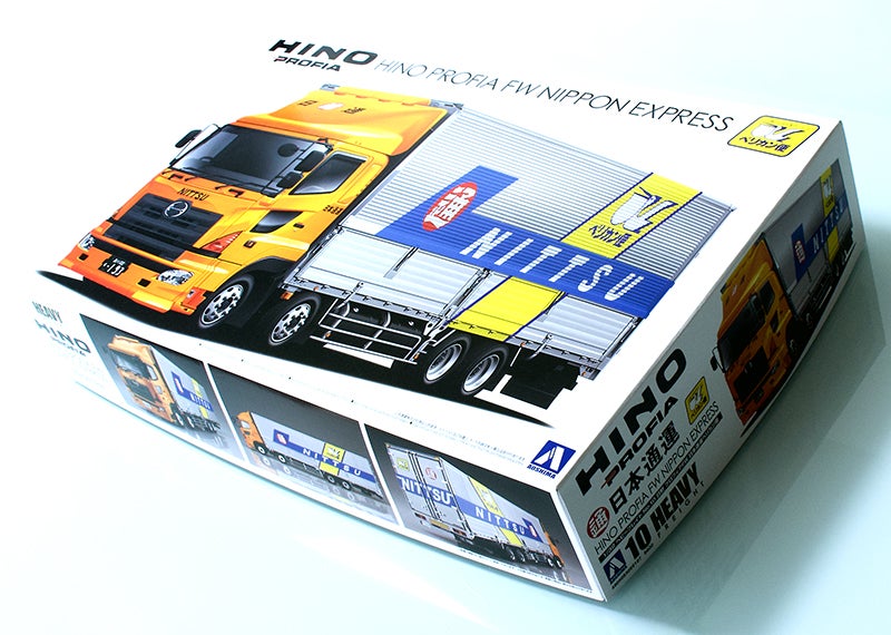 アオシマ 1/32 日野プロフィアFW 日本通運ペリカン便 | プラモ日記 青22号