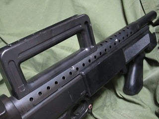 KHC マーベリック M88 エアコッキングショットガン | レギュラー