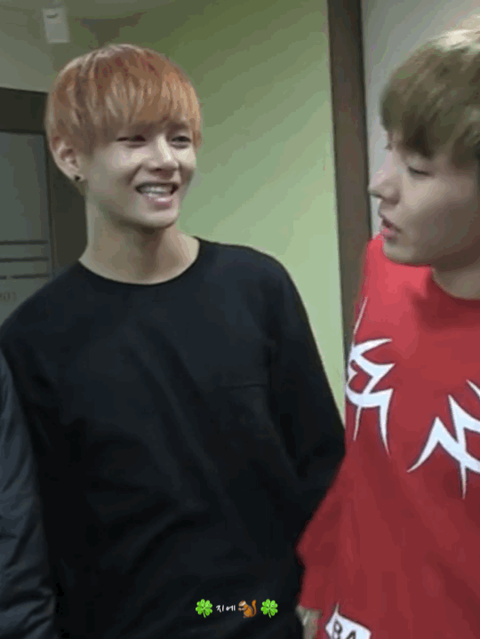 今日はハグの日xテソク(テヒョンxホソク)♡(*-ｪ-(-ｪ-*)oぎゅっ