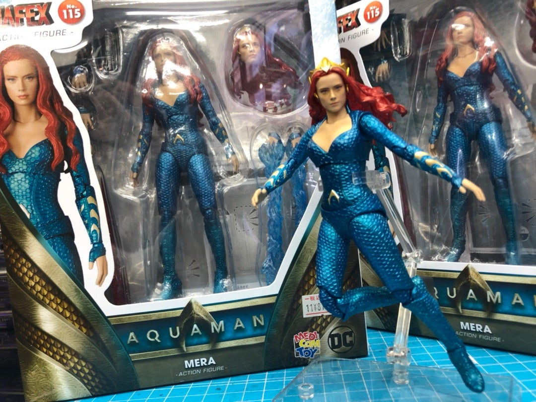 燃える水中花 -MAFEX メラ（アクアマン）- | トイ＆コミックのガリンペイロ