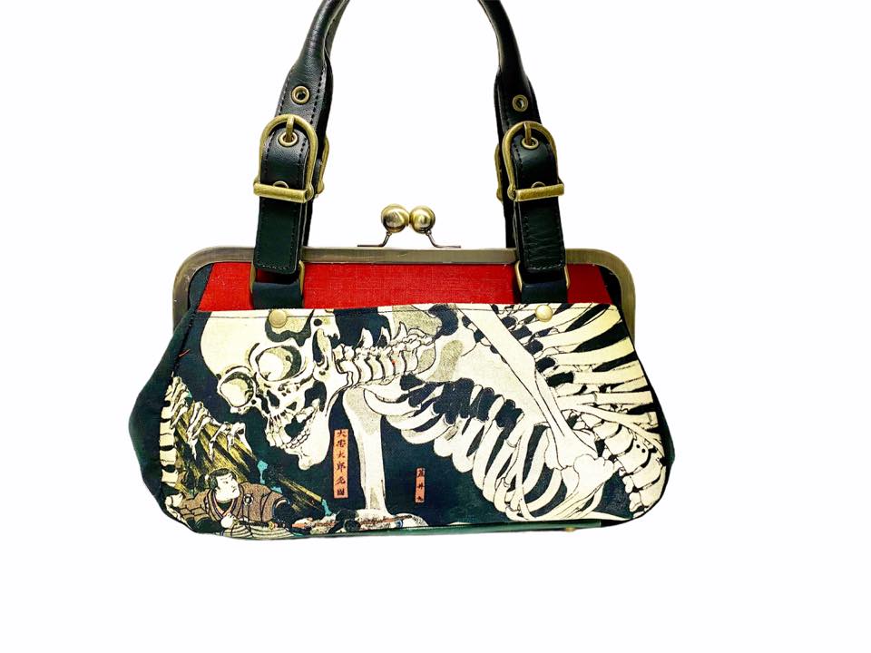 ☆24cm版、お散歩あおりがま口バッグの新柄紹介。がしゃどくろ