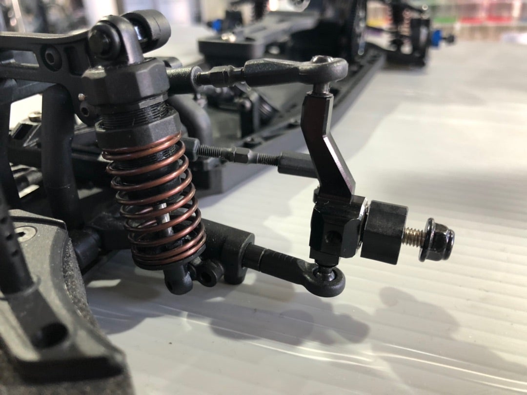 3RACING ハイプロファイルKPIナックルをヨコモYD-2に使用する際のご