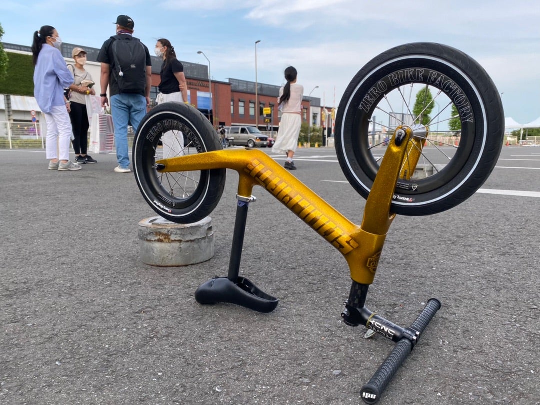 ゼロバイクファクトリー バニッシュ ランバイク ゼロバイク