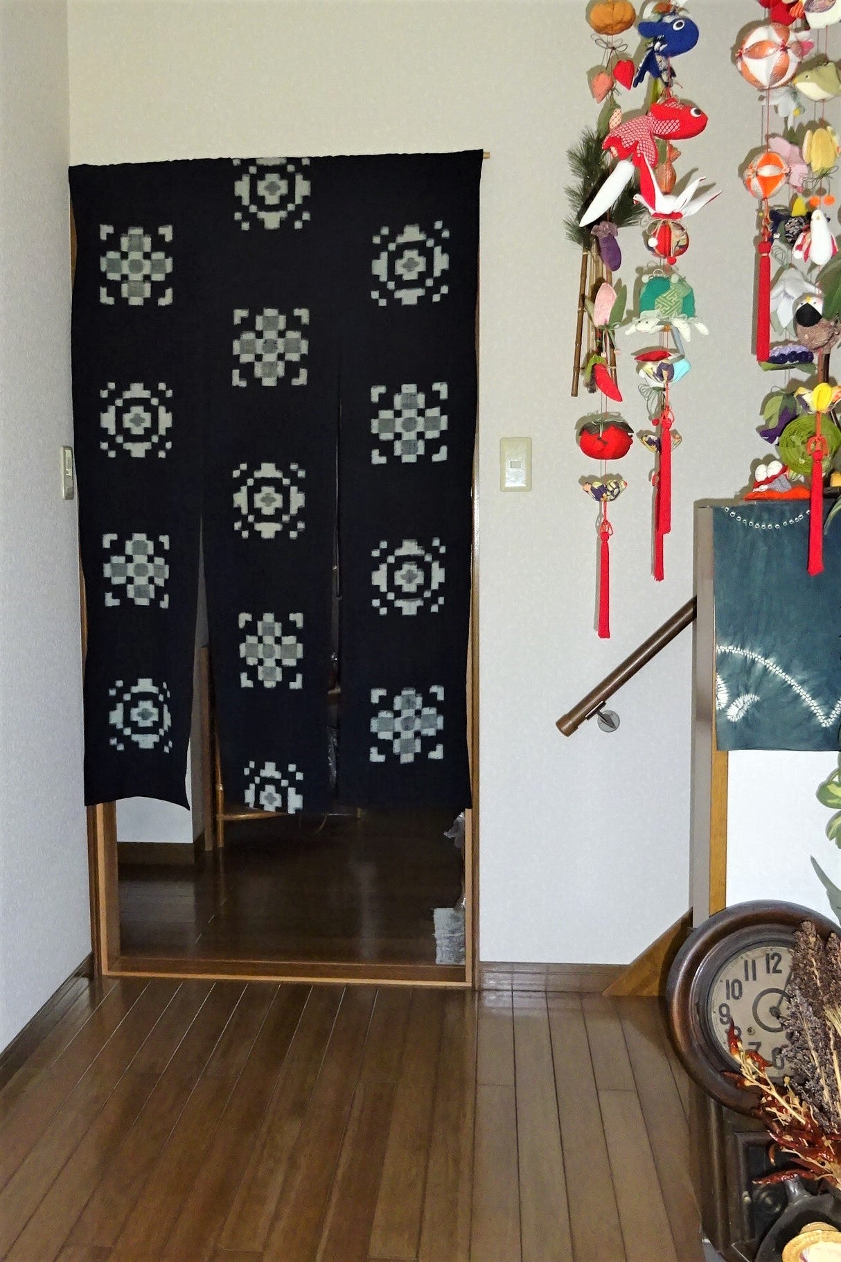 古布 絣の暖簾 ハンドメイド 古布 絣の暖簾 ハンドメイド ZE様用、古布の絣