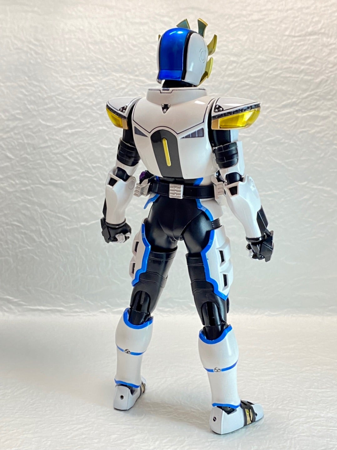 真骨彫製法 S.H.Figuarts 仮面ライダーイクサ レビュー 名護さん編