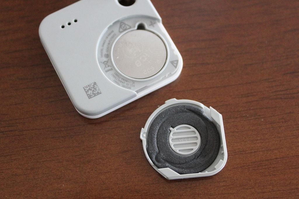 探し物トラッカー「Tile Mate」の電池交換メモ | 特選街情報 NX