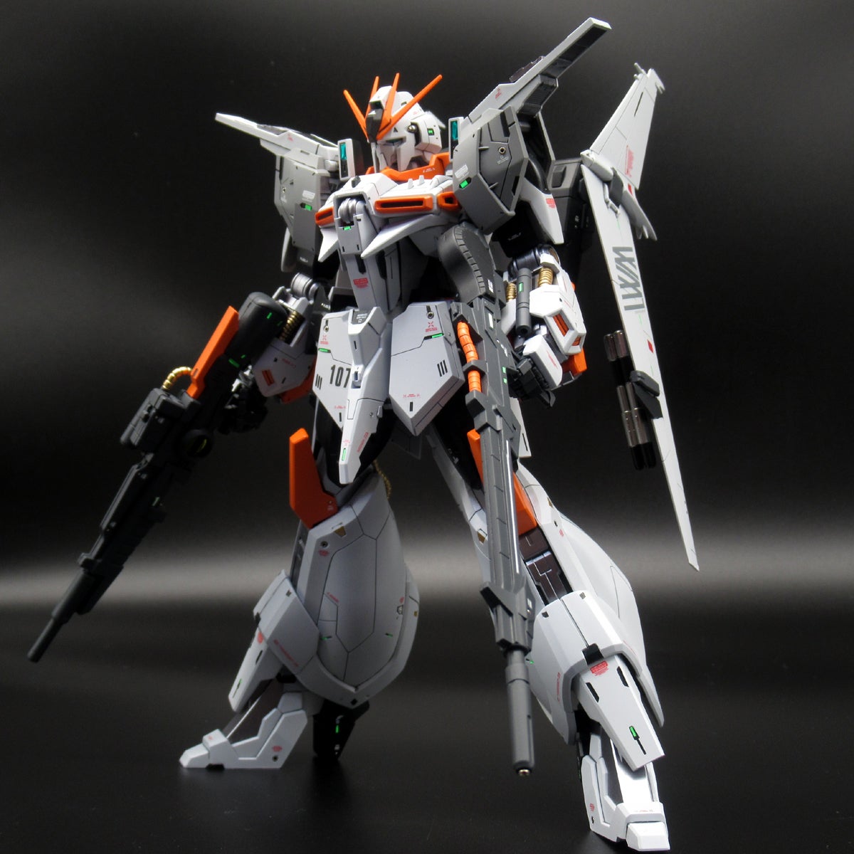 RE/100 AMX-107L-2 ガンダムリントヴルム（2022.3.25製作） | のぶ工房