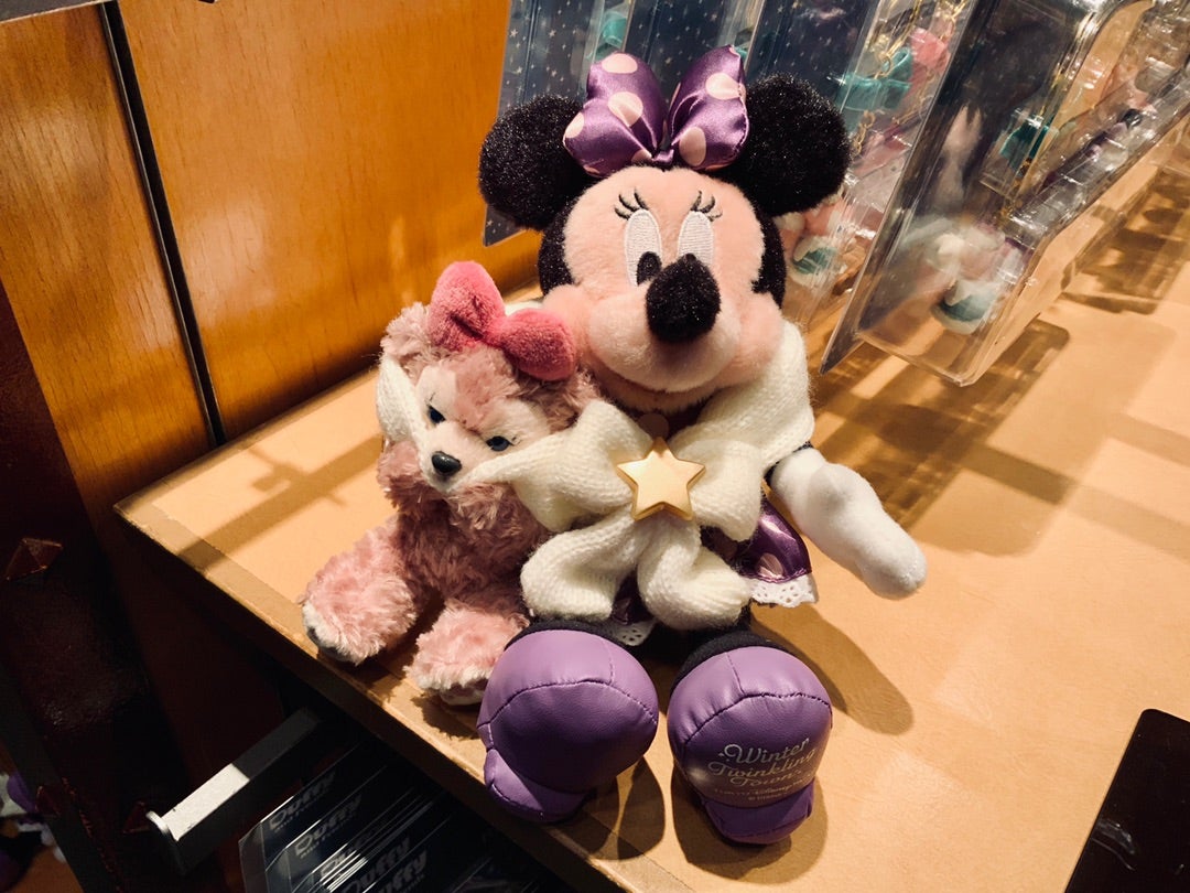 ミニー&メイもかわいい！ダッフィー&フレンズのウインター・トゥインク