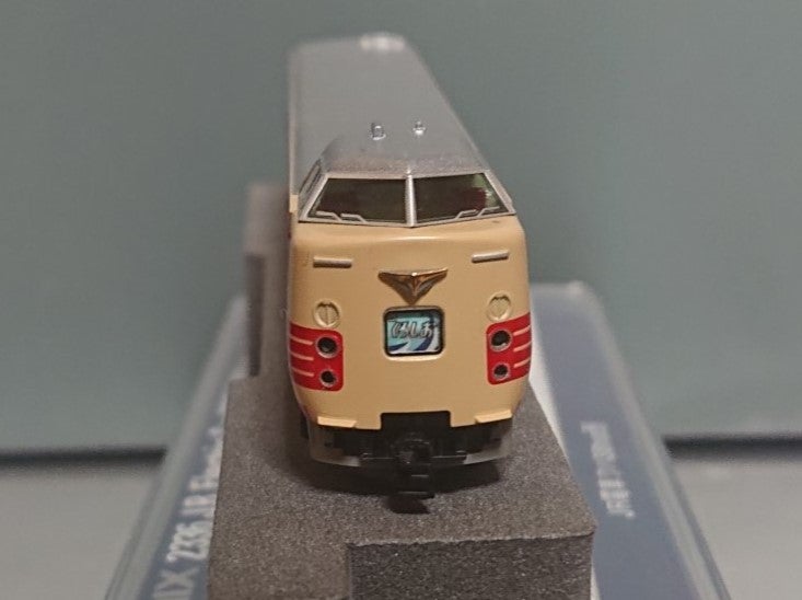 TOMIX 381系 くろしお旧製品のプチ改造 | みぃちゃんず（鉄道部）