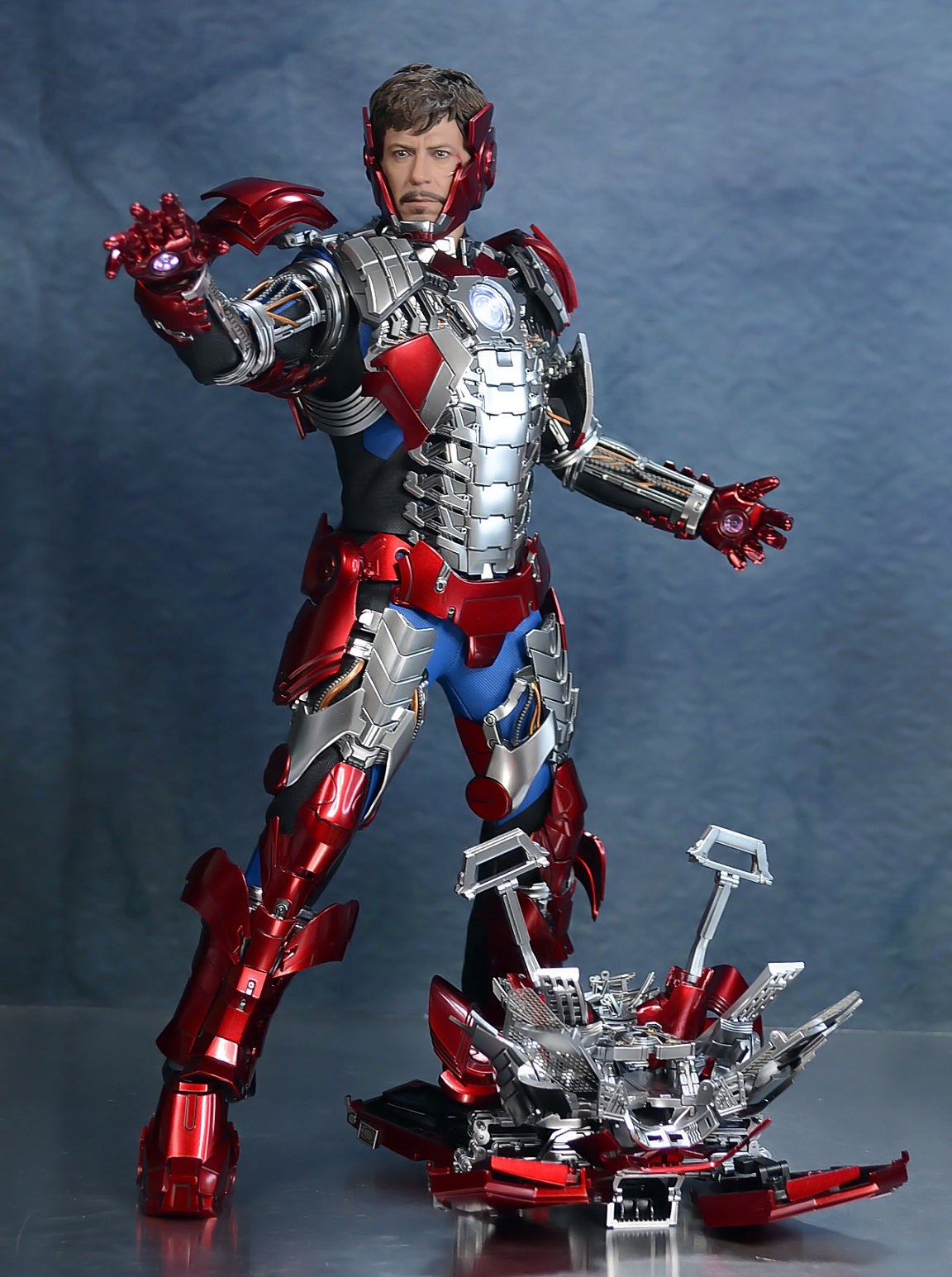 ホットトイズ トニー・スターク（マーク5・スーツアップ版）レビュー