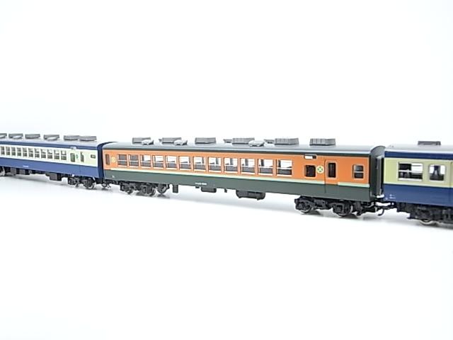 KATO・TOMIX 横須賀線で目立つ113系グリーン車 | 緩行線