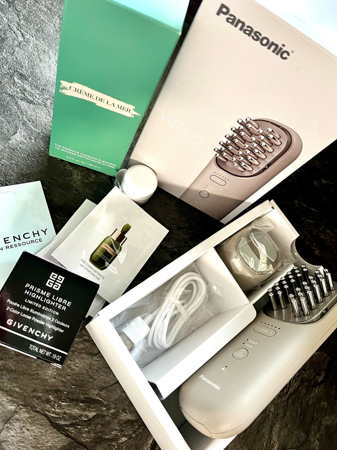 LA MER/ザ・エッセンスフォーミングクレンザー | momocoの美容沼と