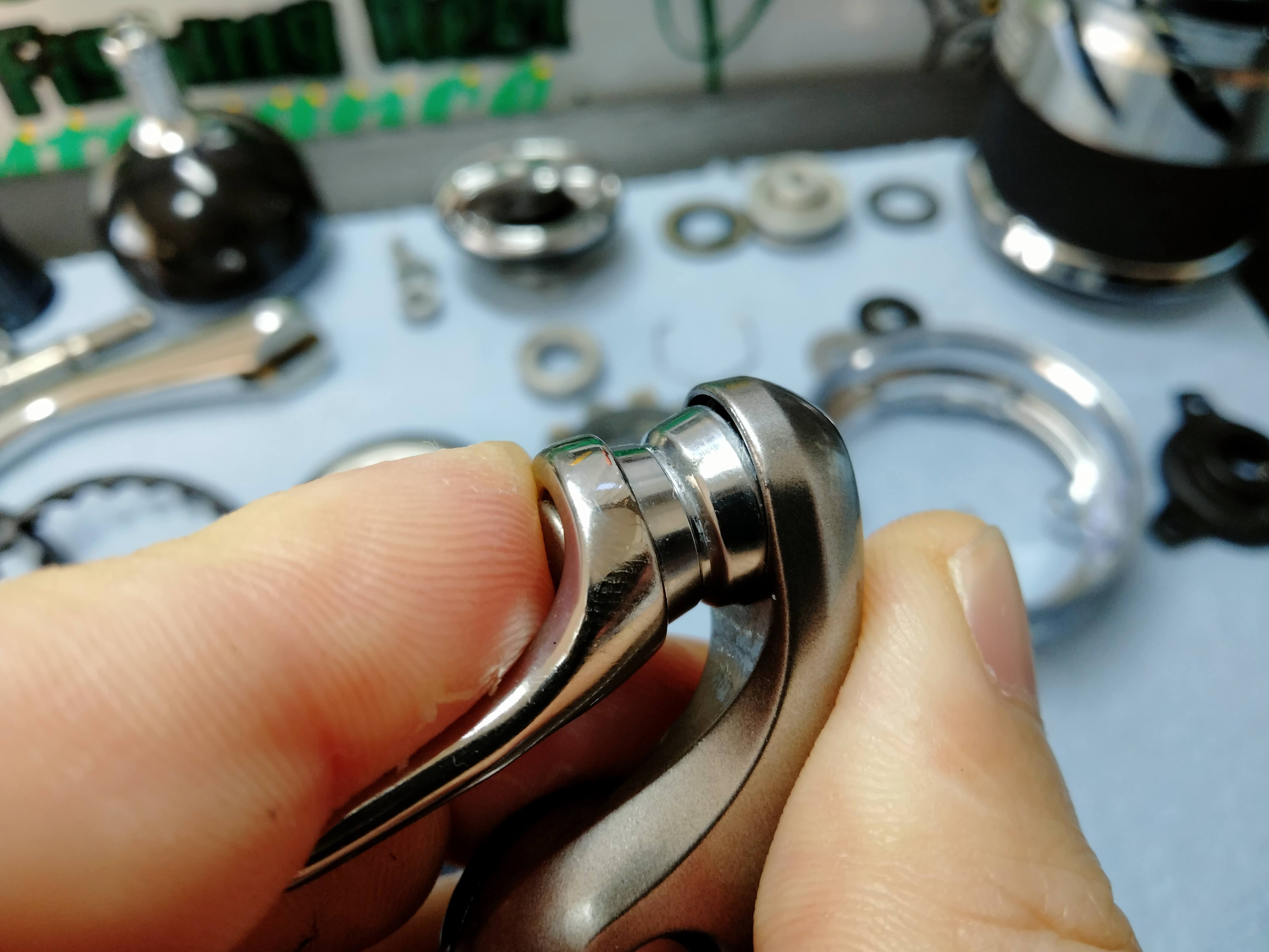 21ツインパワーSW8000HG整備その① | reelmaintenance-higarageのブログ