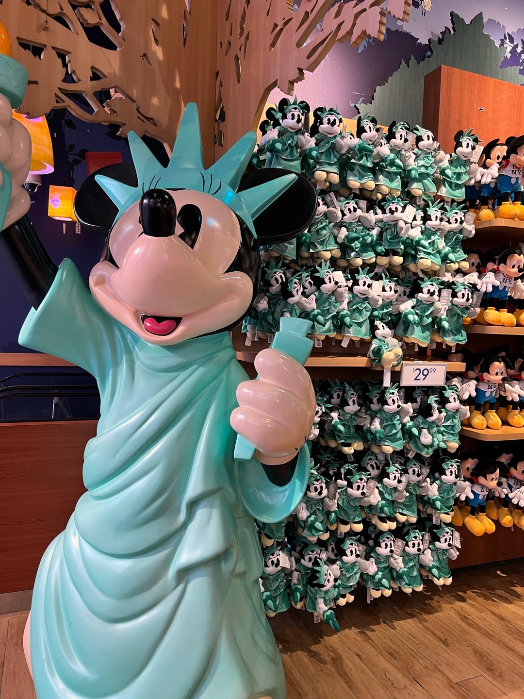 自由の女神のミニーちゃん | 元CAリリ日記