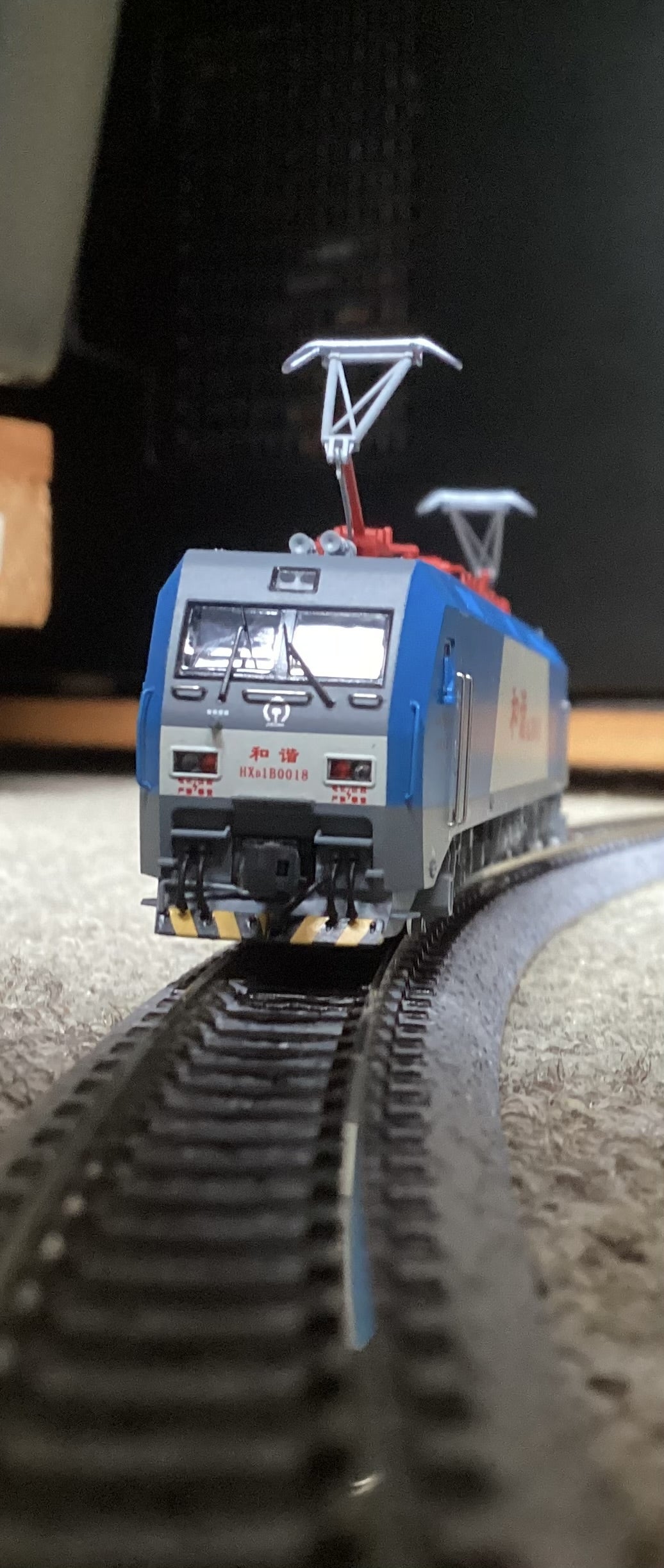 長鳴 CHANGMING Nゲージ 中国国鉄HXD1B 型電気機関車0018号機