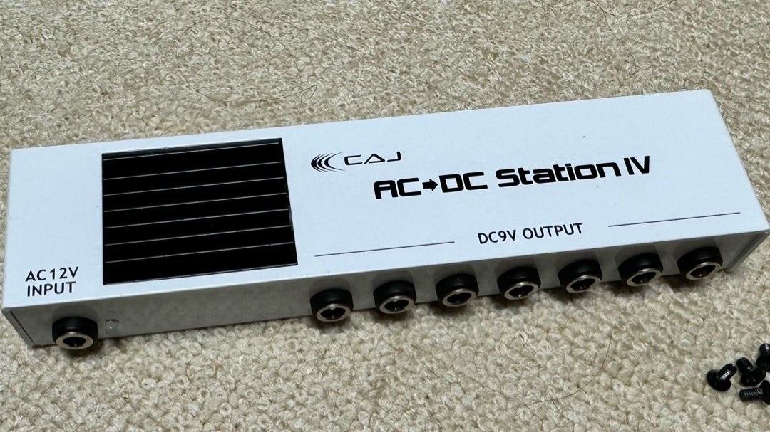 CAJ AC-DC Station IV 2.1mm DCプラグへの交換 | ギターいじりは楽しい！