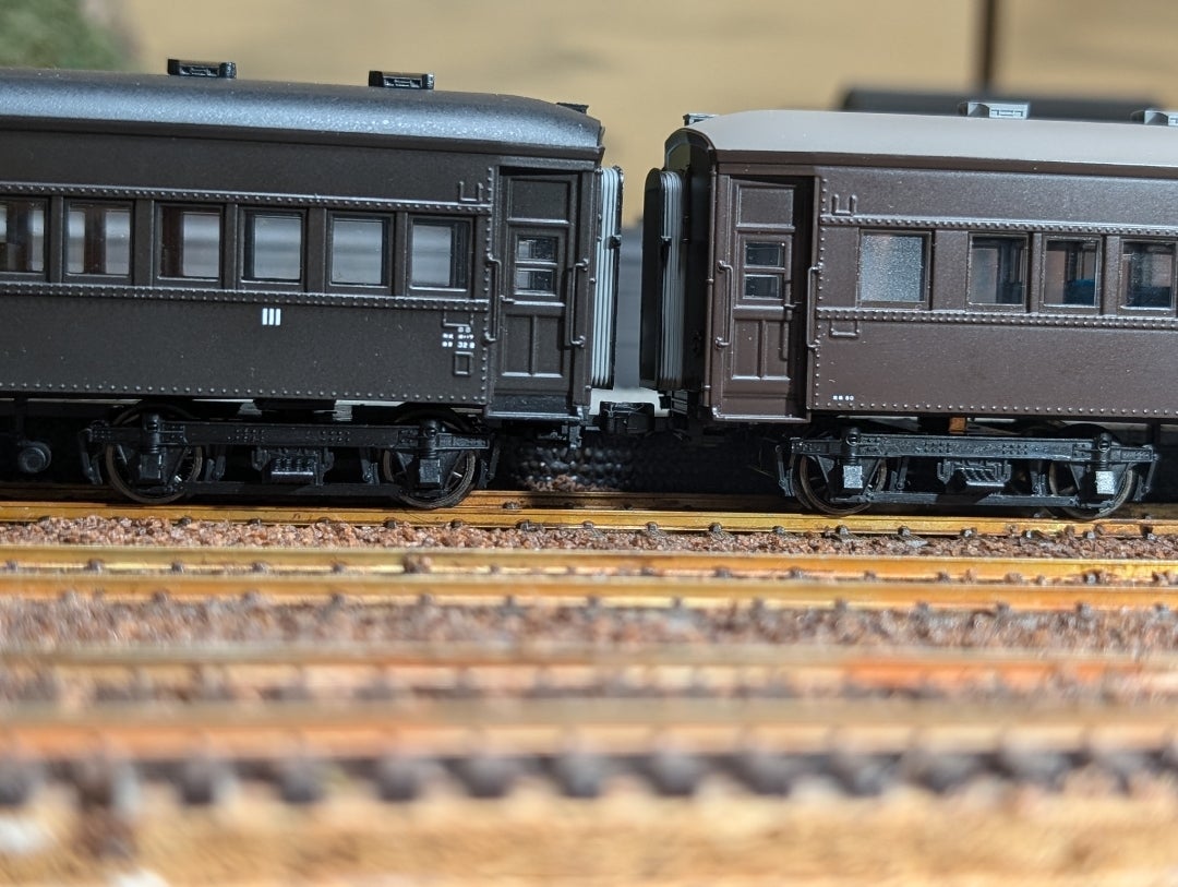 完成報告】16番 天賞堂プラ製スハ32のぶどう色1号化が完了 | 国鉄方丈線