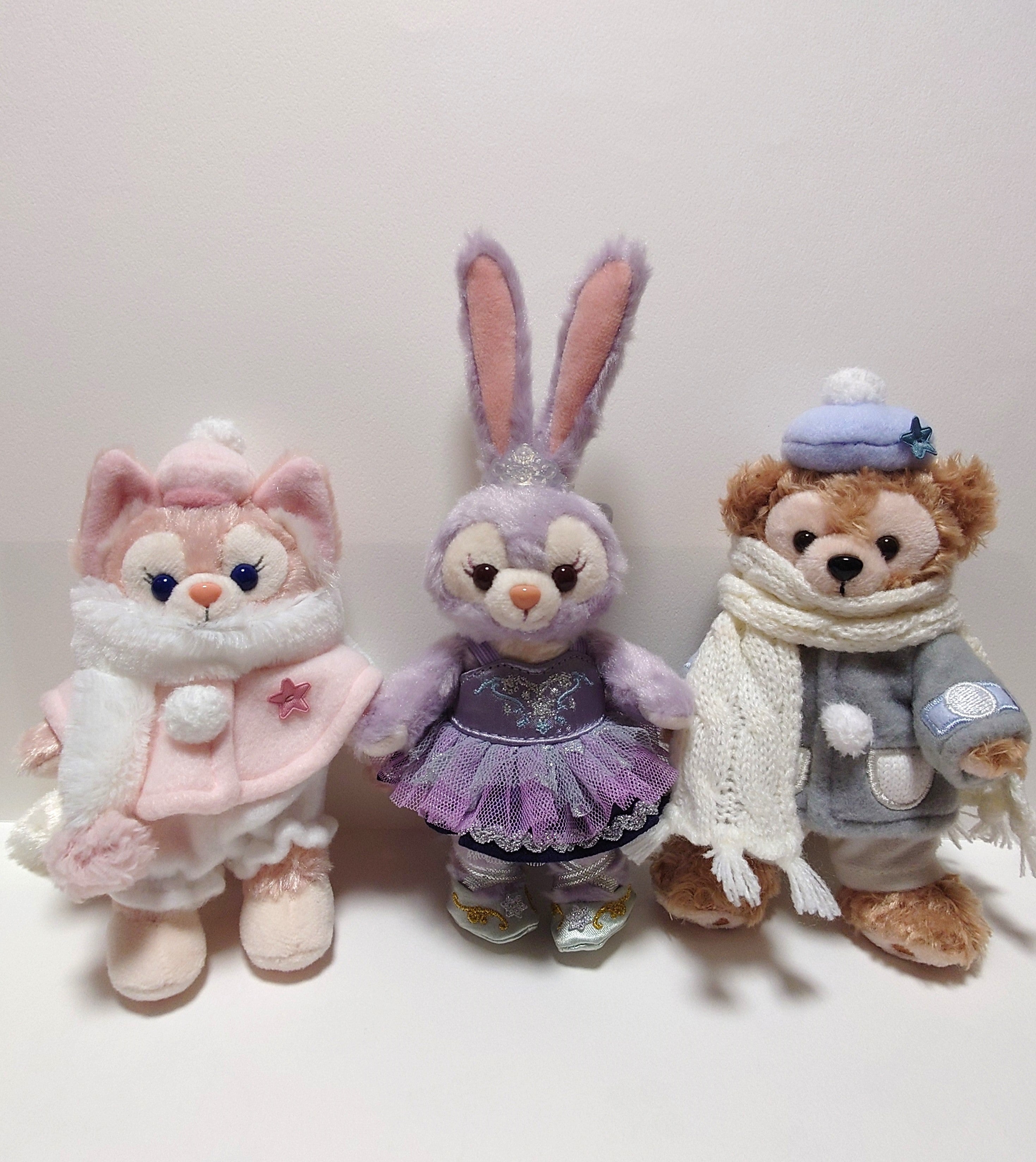 ダッフィー＆フレンズのダンシング・スノーフレークス”☆ぬいぐるみ