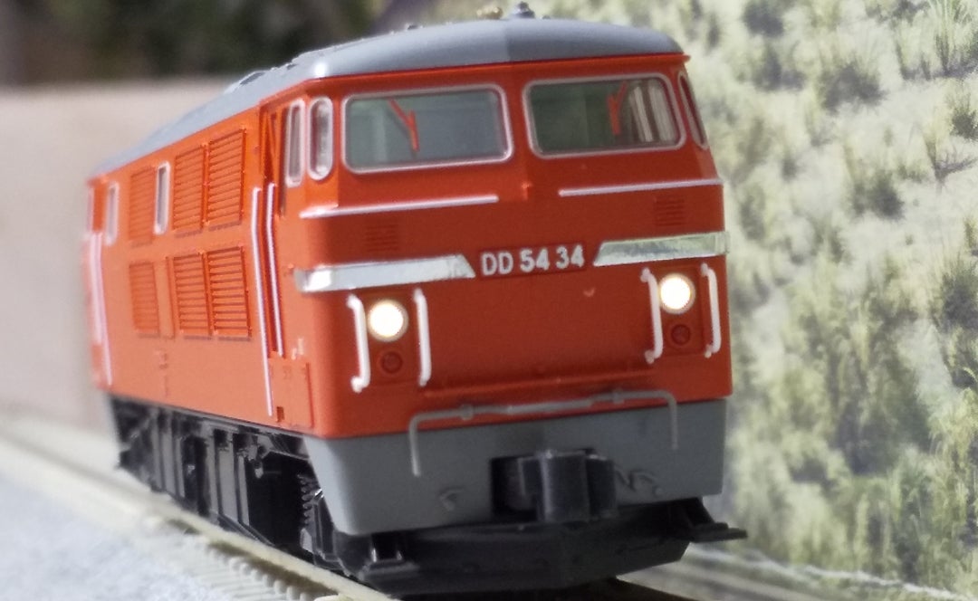 KATO DD54 ブルートレイン牽引機 入線‼️ (品番7010-1) | oketa-mokei