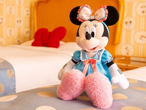 今日発売で即品切れ？！ミニーの日新グッズ…まさかのもう品切れ